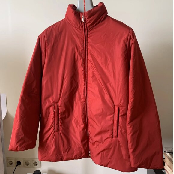 PRADA NYLON RED JACKET - Picture 1 of 11